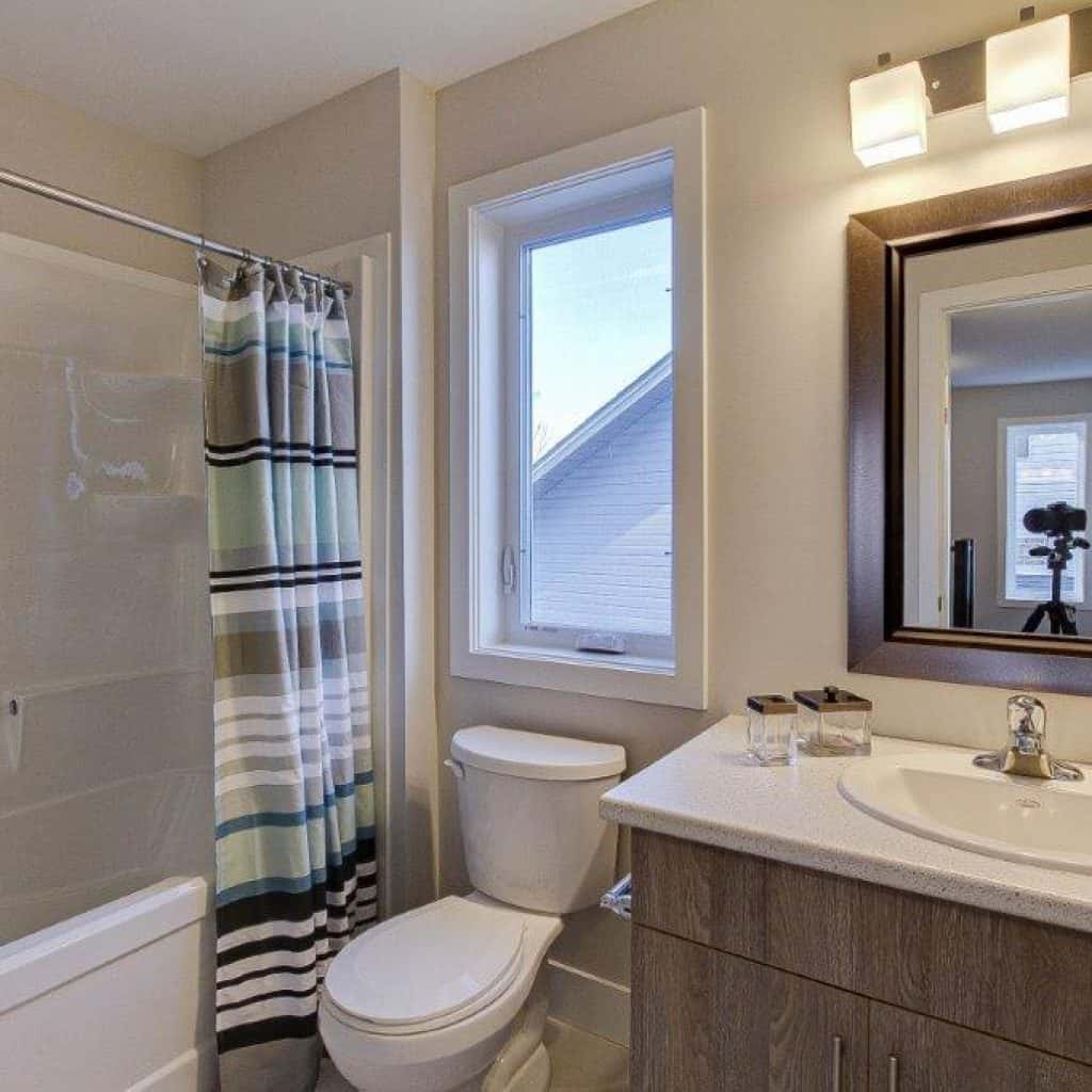 Catalina-Bathroom